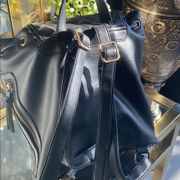 Quilted backpack - Picture 2 of 2